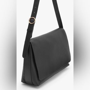Cuyana 16” Black Leather Messenger Bag - THE PERFECT WORK BAG